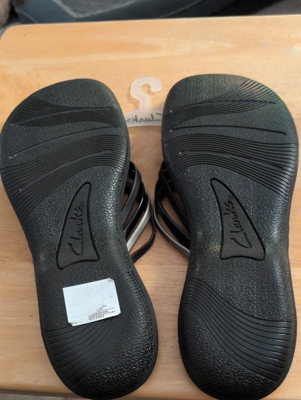 Clarks Cloudsteppers Sandals - Picture 5 of 5